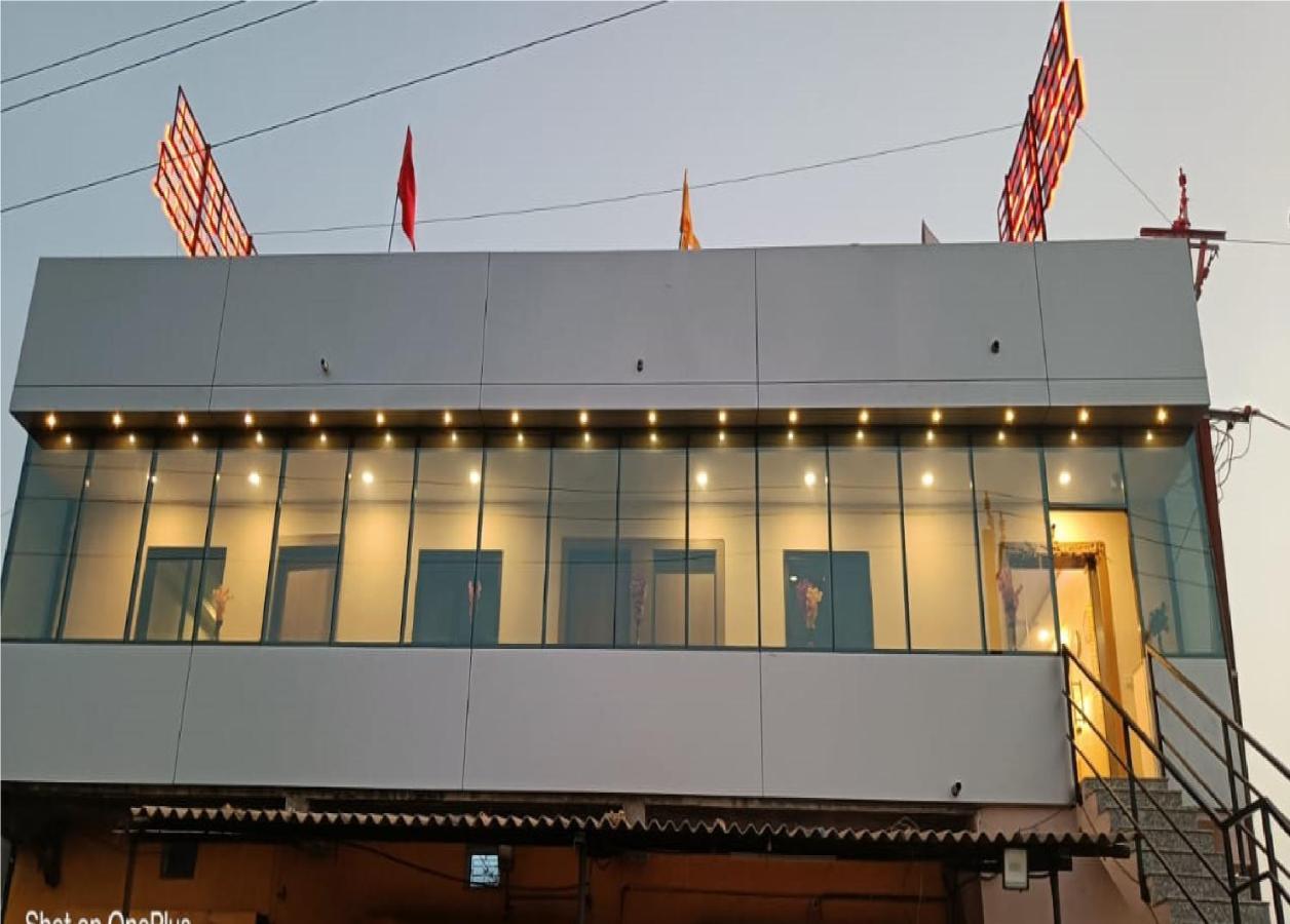 Hotel Fun Park Sanand Экстерьер фото