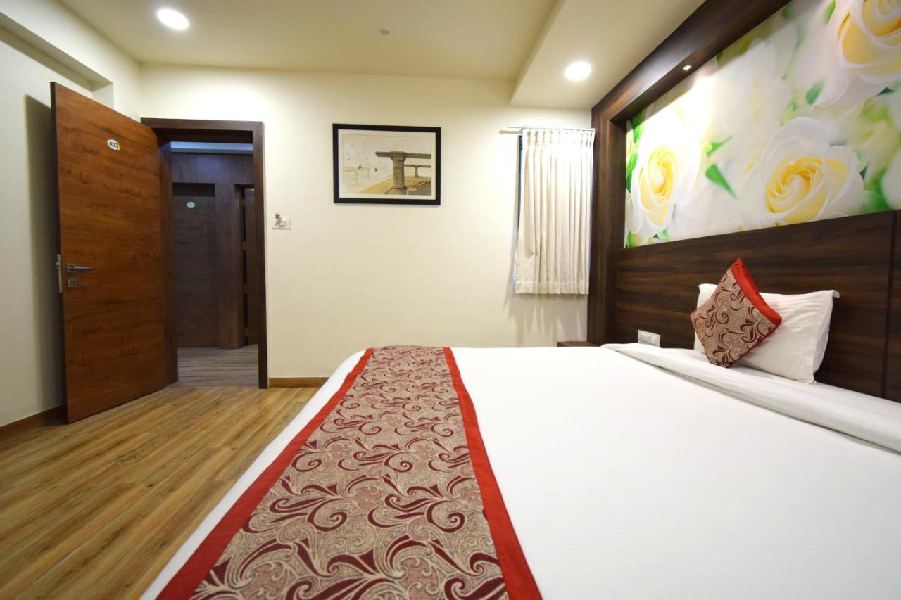 Hotel Fun Park Sanand Экстерьер фото